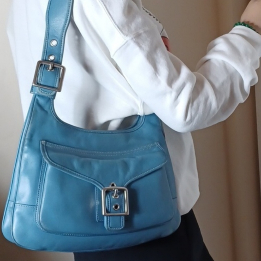 VINTAGE 2003 COACH LEGACY BLUE SADDLE BAG